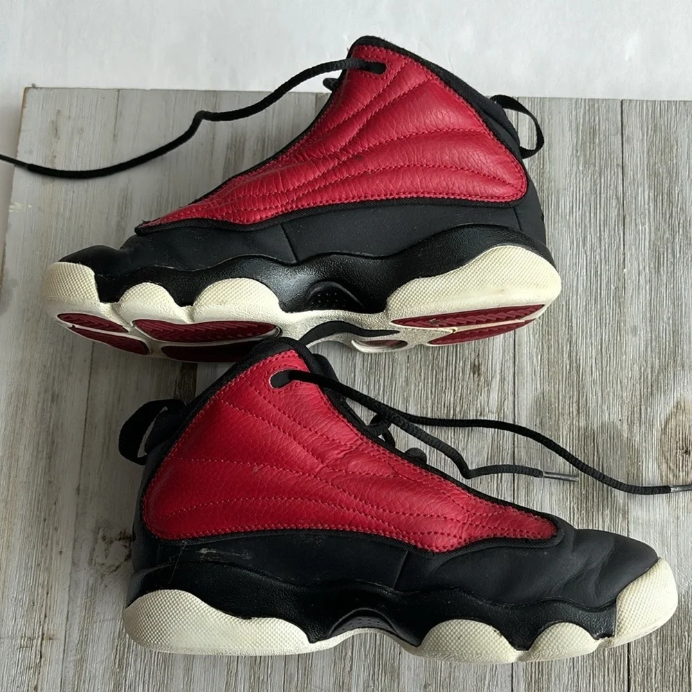 Air Jordan Pro Strong Gym Red & Black Sneakers Youth 1 - Picture 2 of 8